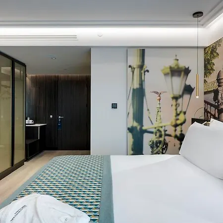 Eurostars Ambassador Otel