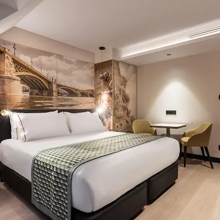 Eurostars Ambassador Otel 4*
