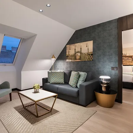 Eurostars Ambassador Szálloda