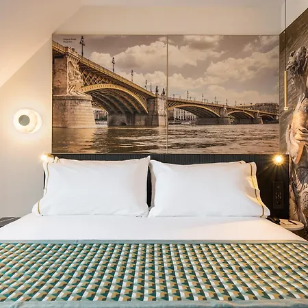 Otel Eurostars Ambassador 4*